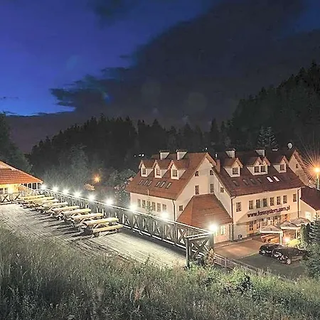 Fero Lux Hotel Jelesnia