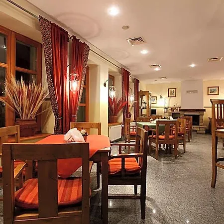 Hotel Fero Lux Jelesnia