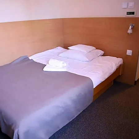 Fero Lux Hotel Jelesnia